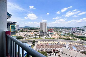 Vista Pinggiran, Taman Pinggiran Putra