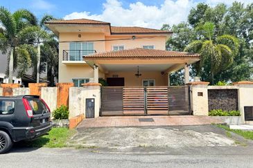 USJ Avenue @ USJ Heights