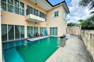 USJ Avenue @ USJ Heights