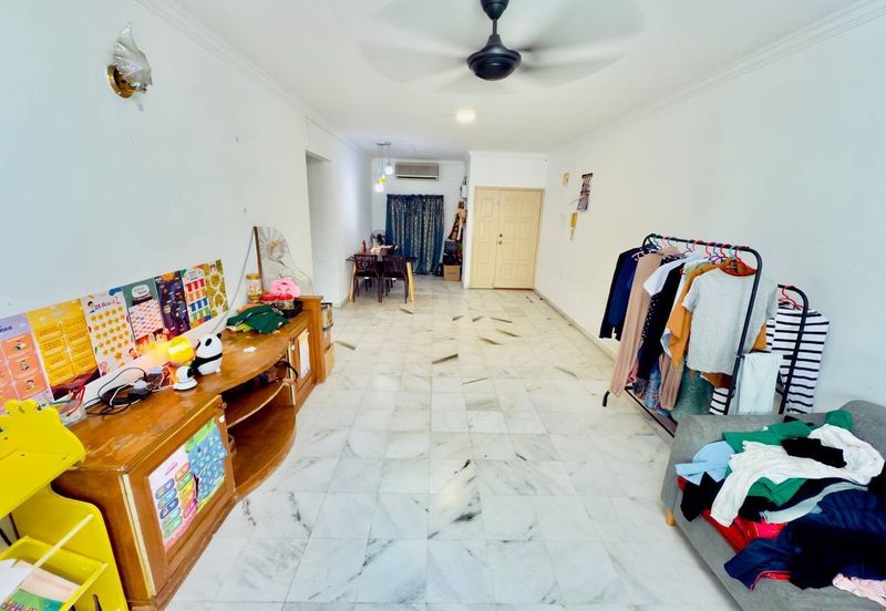 Endah Regal Condominium