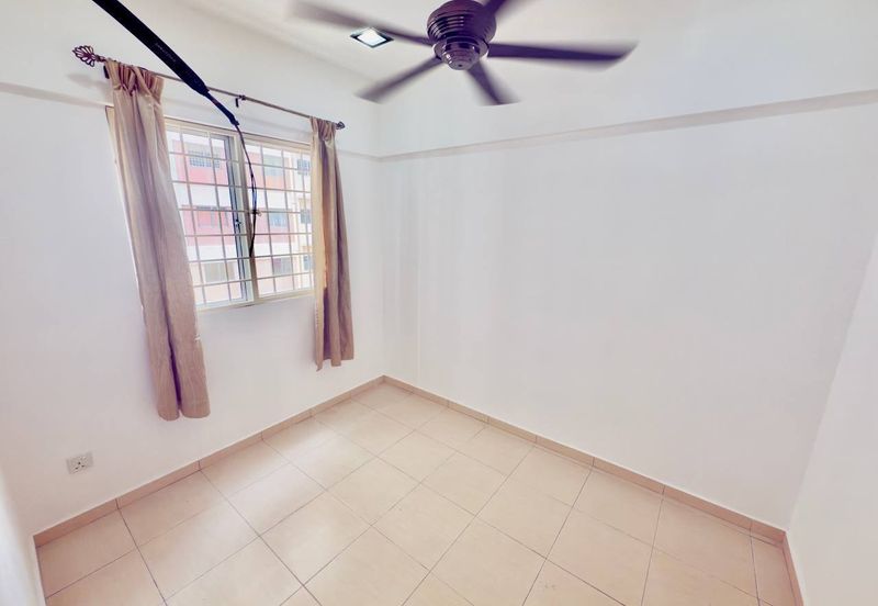 Beverly Tower @ Plaza Medan Putra