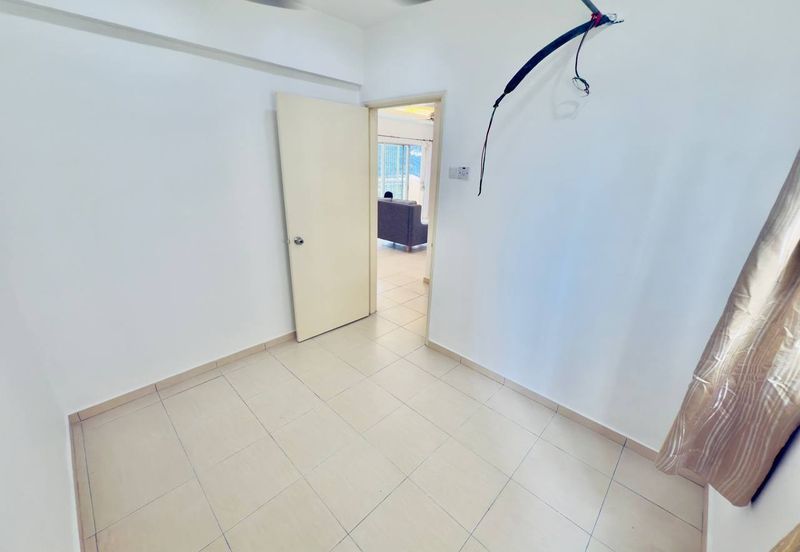 Beverly Tower @ Plaza Medan Putra