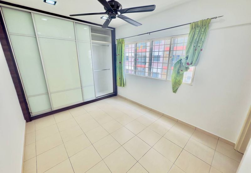 Beverly Tower @ Plaza Medan Putra