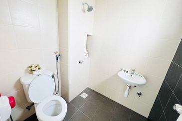 Harmony Apartment @ Eco Majestic