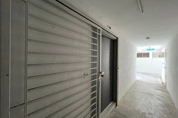 Residensi Laguna Biru 2