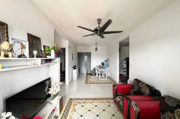 Residensi Laguna Biru 2