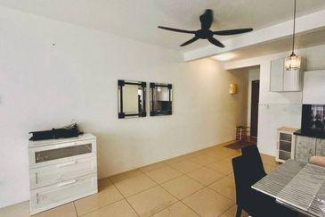 Platinum Splendor Residence