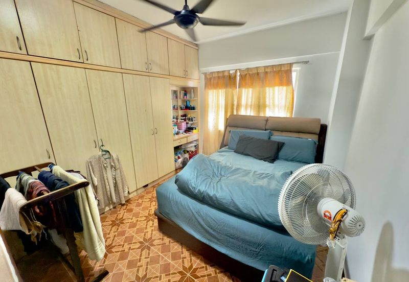 Danau Idaman Condominium