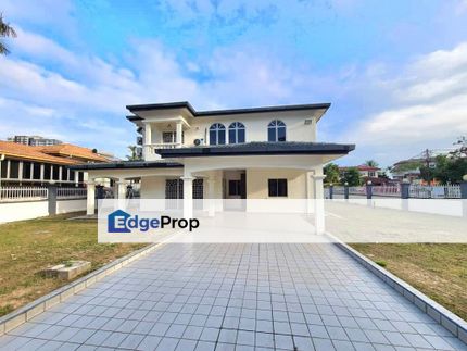 7 Bedrooms Corner Lot Bungalow Taman Bukit Mewah Kajang, Selangor, Kajang