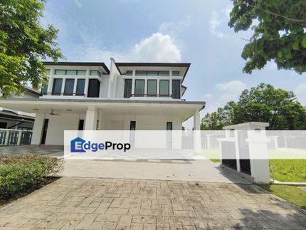 CORNER LOT 2 Storey Semi D Cluster Tenderfield Eco Majestic Semenyih, Selangor, Semenyih
