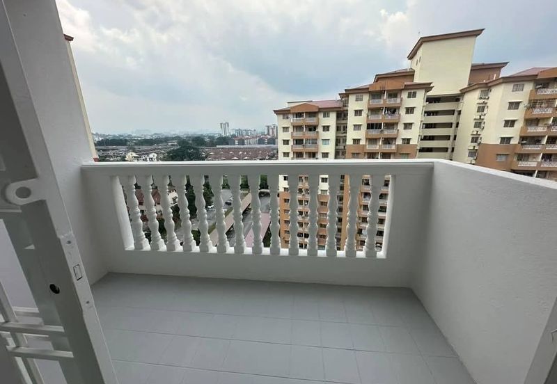 Sri Lavender Apartment