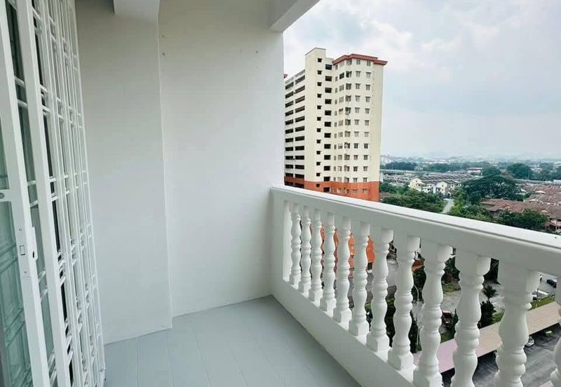 Sri Lavender Apartment