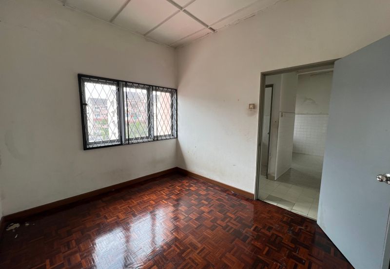 Taman Megah Cheras Apartment