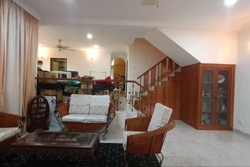 Super Cheap Cornerlot Double-Storey at Sungai Long 