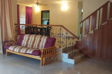 Super Cheap Cornerlot Double-Storey at Sungai Long 