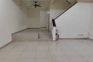 Double-Storey Terrace house @  Bandar Sungai Long for SALE 