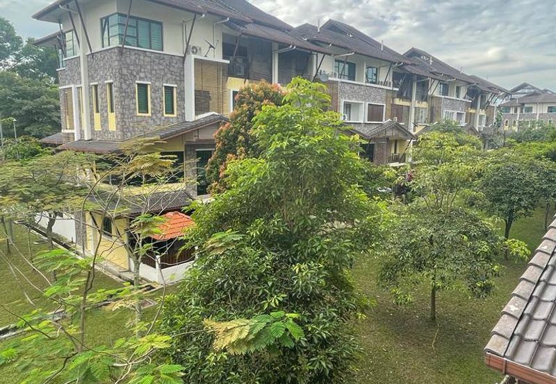 Avenue 2, Lake Valley