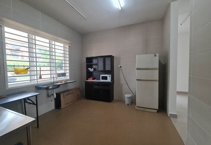 Beautiful Bungalow with Golf Course Unblock View at all floor @Bandar Sungai Long, Kajang, Selangor.