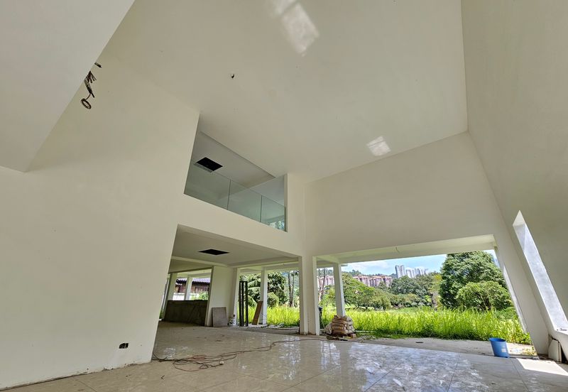 Cheap Nice Super Huge Land Bungalow at Bandar Sungai Long 