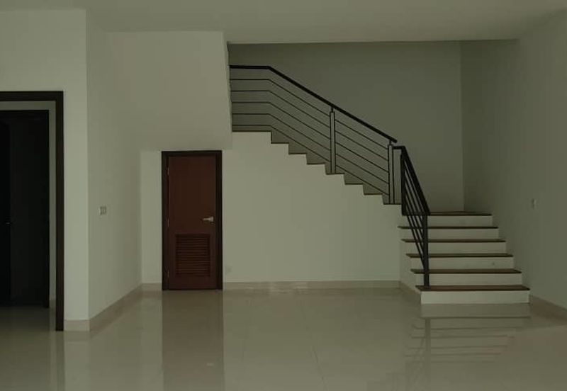 Suria Villa @ Sungai Long