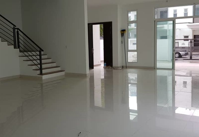 Suria Villa @ Sungai Long