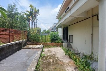 Cheap Nice 2 Sty Corner Lot Bandar Sungai Long