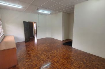 Cheap Nice 2 Sty Corner Lot Bandar Sungai Long