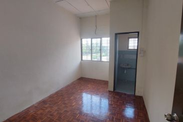 Cheap Nice 2 Sty Corner Lot Bandar Sungai Long