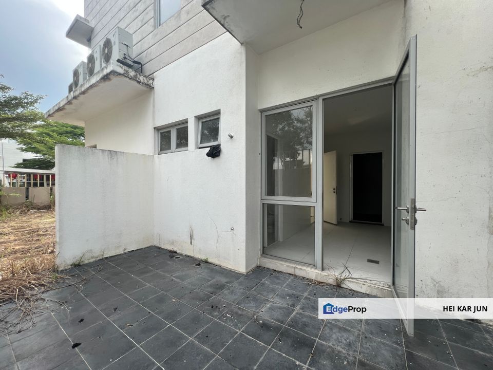 Cheap Nice 2.5 Storey Semi-D at East Park 72, Selangor, Cheras South