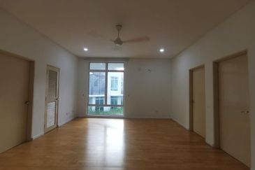 Bandar Tun Hussein Onn