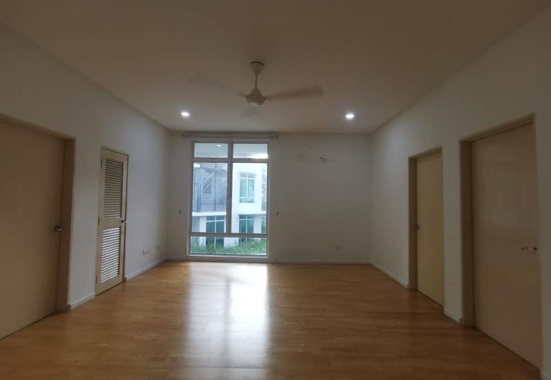 Bandar Tun Hussein Onn