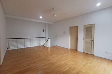 Bandar Tun Hussein Onn