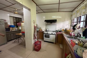 Bandar Tun Hussein Onn