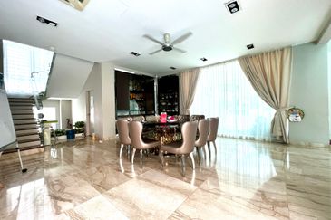 Bandar Tun Hussein Onn