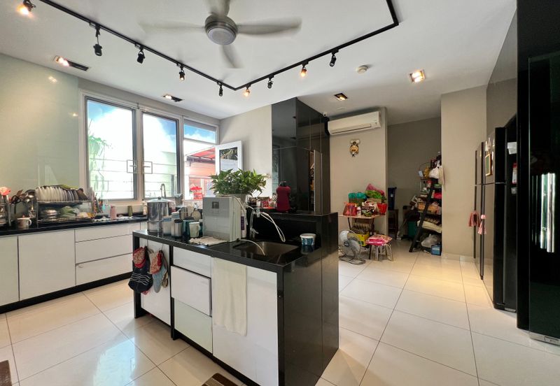 Bandar Tun Hussein Onn