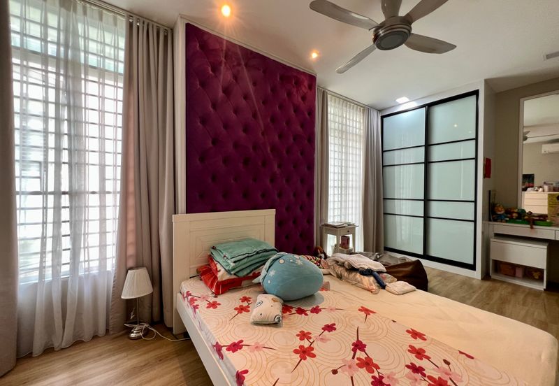 Bandar Tun Hussein Onn