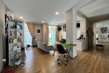 Bandar Tun Hussein Onn