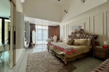 Bandar Tun Hussein Onn