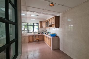 Cheap Nice Double storey Semi-D at Bandar Sungai Long