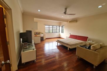 Cheap Nice Double storey Semi-D at Bandar Sungai Long