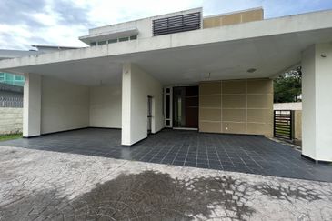 Bandar Tun Hussein Onn