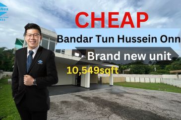 Bandar Tun Hussein Onn