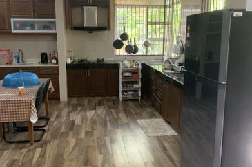 Bandar Tun Hussein Onn