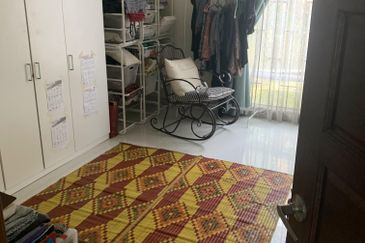 Bandar Tun Hussein Onn