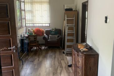 Bandar Tun Hussein Onn