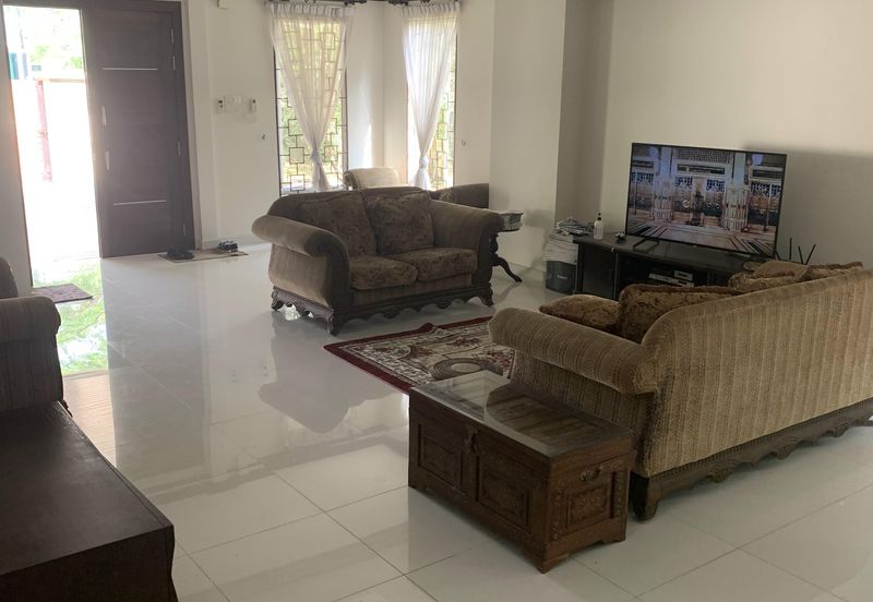 Bandar Tun Hussein Onn