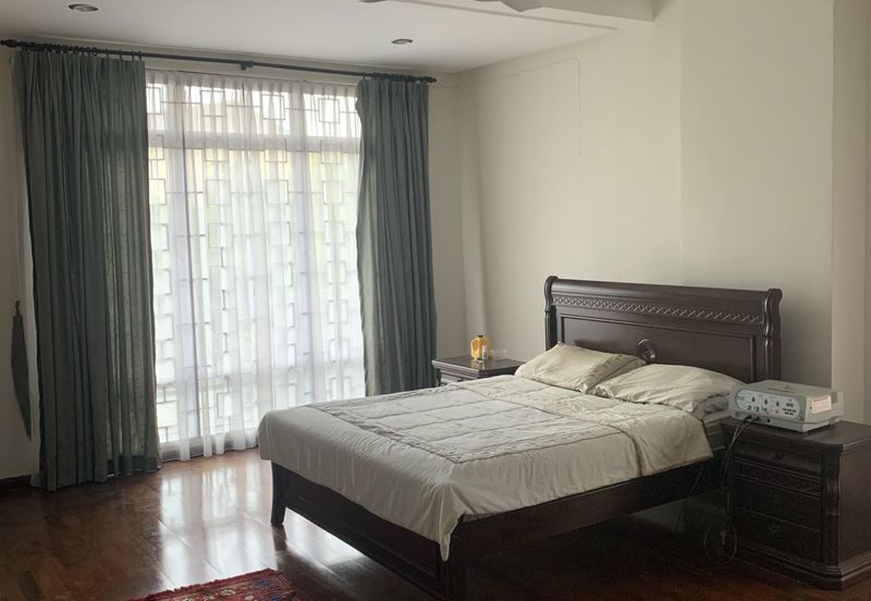 Bandar Tun Hussein Onn