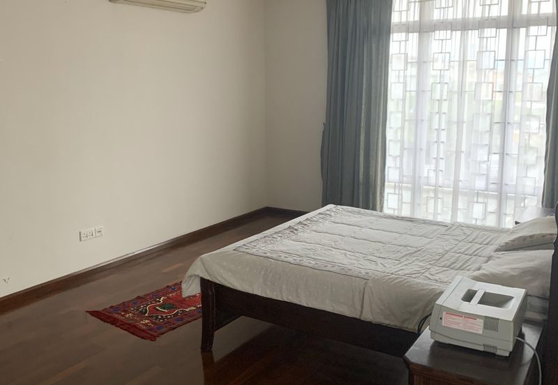 Bandar Tun Hussein Onn