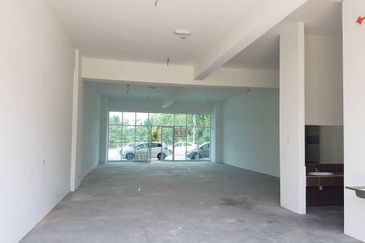 Ostia Bangi Business Avenue