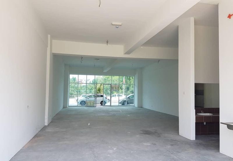 Ostia Bangi Business Avenue